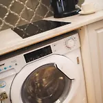 Great Sleep In The Heart Of + Wifi + Washing Machine Daire Varşova