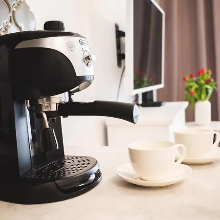 公寓 Great Sleep In The Heart Of + Wifi + Washing Machine 华沙